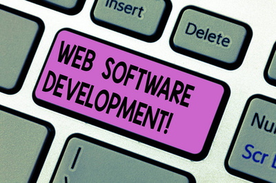 顯示 s 是您的投手問題的文本符號。概念照片做一個堅定的努力, 以獲得的東西鍵盤鍵意圖創建計算機消息按鍵盤的想法